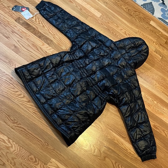 Free People Patricia Packable Ponco Puffer Size Medium NWT - Picture 15 of 16